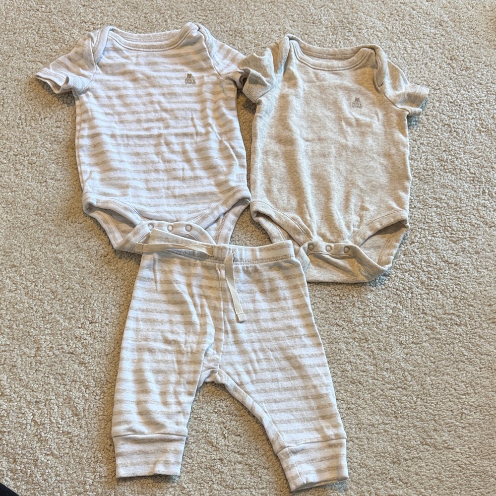 GAP Gray and White Kids Matching Set